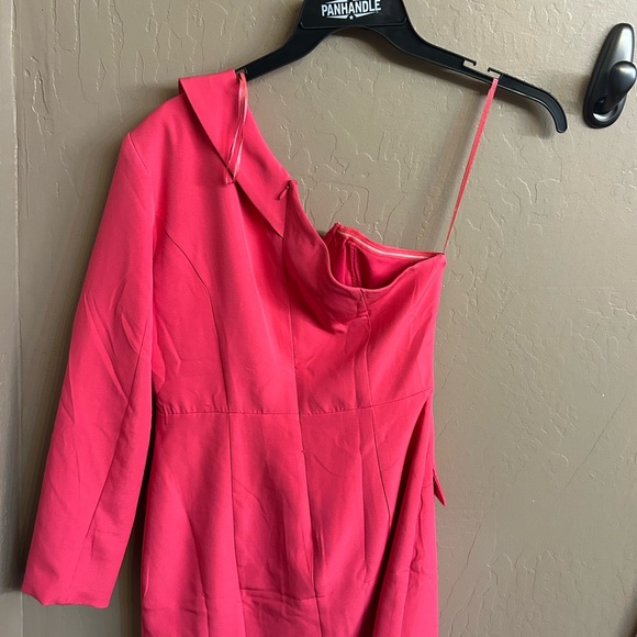 DO+BE Vibrant Pink Asymmetrical Long Sleeve Dress - Picture 6 of 6